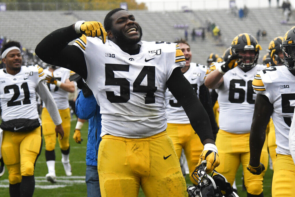 32. Tampa Bay (11-5) — Daviyon Nixon, DL, Iowa, Jr.